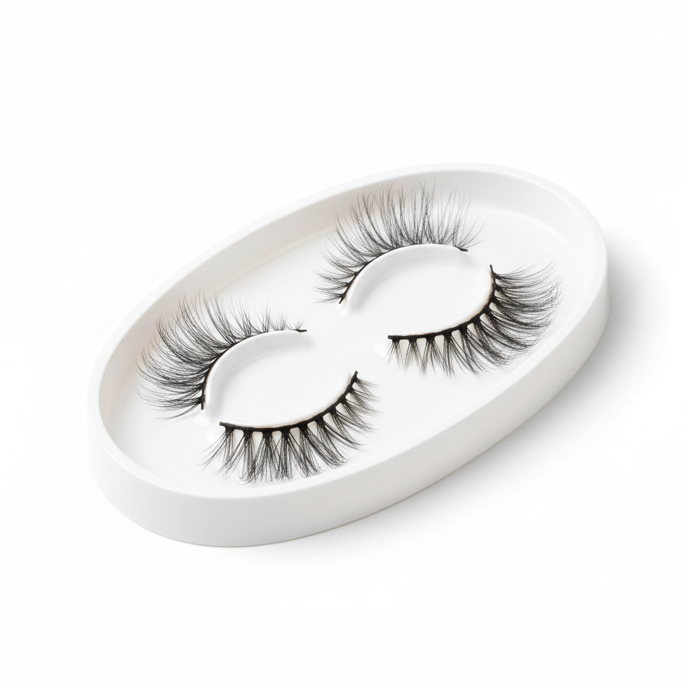Feathery Wispy Lashes